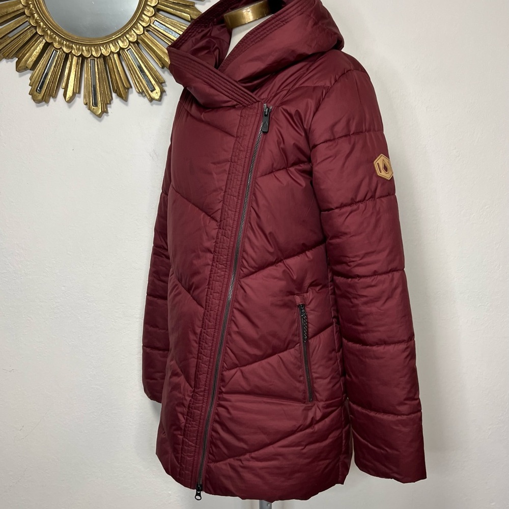 Volcom Structure Down Puffer Jacket - Picture 16 of 16